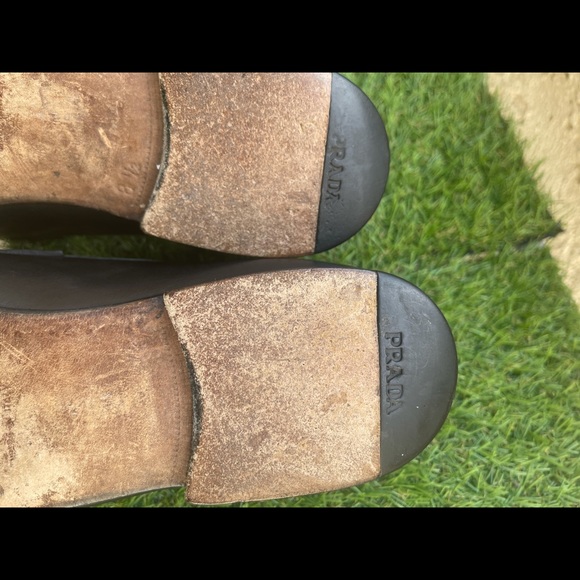 PRADA - Picture 8 of 15